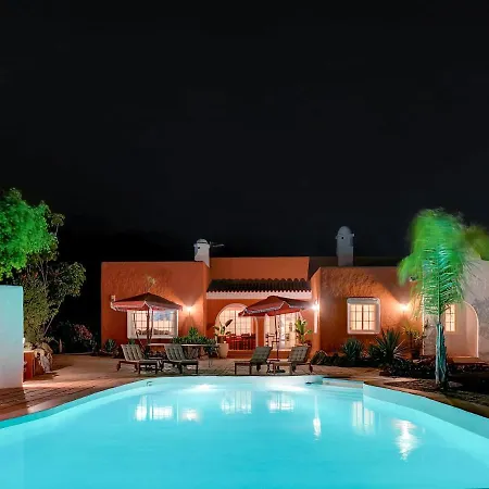 Villa Karat Hacienda Miranda Charco del Pino