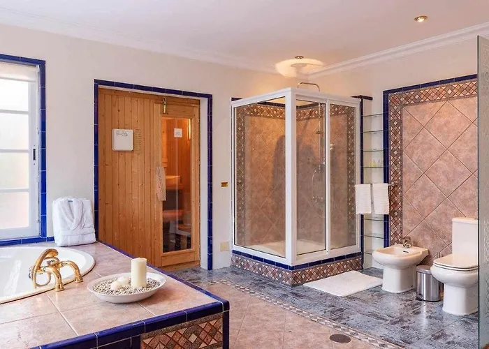 Karat Hacienda Miranda * Charco del Pino